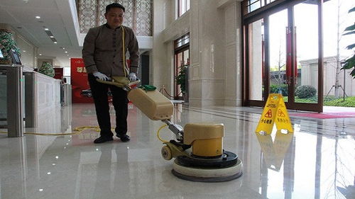 為什么選擇外包清潔服務(wù) 工廠、單位、醫(yī)院、影院與學校的明智之選